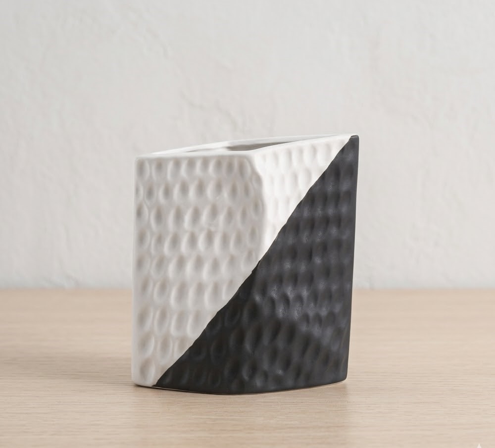8200b349-6440-444d-b061-4dbad418ce4e Black and White Vase - Image 1