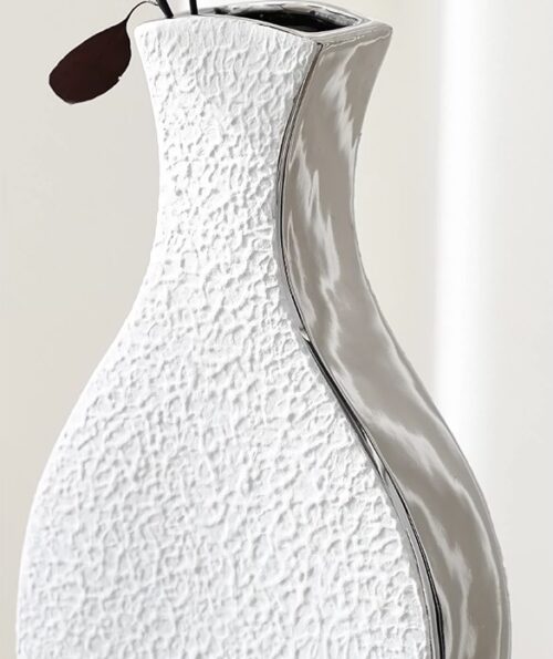 Vase - Image 2