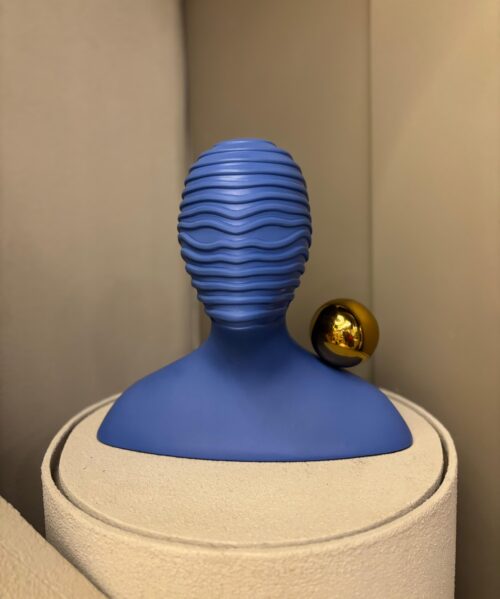 sculptures - Image 1