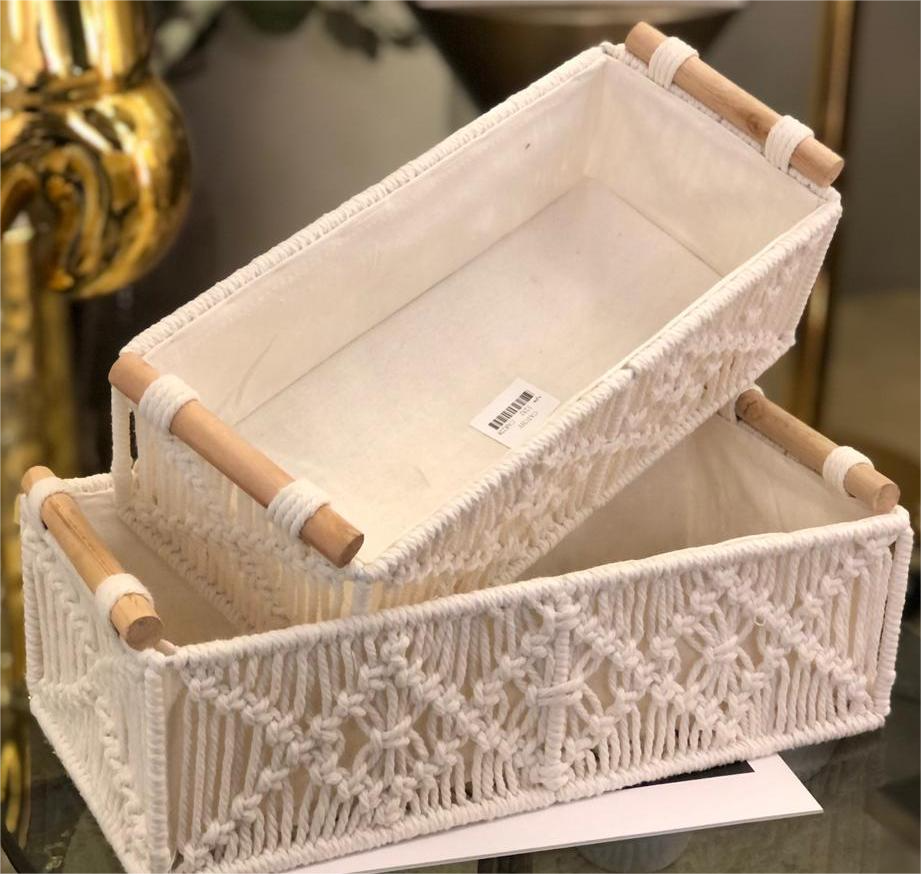 CA8228 A natural wicker tray - Image 1