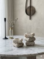 A minimalist decorative holder