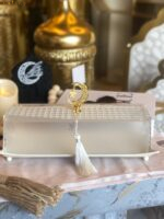 The tray features a - Image 3