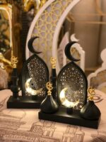 A striking Ramadan decoration
