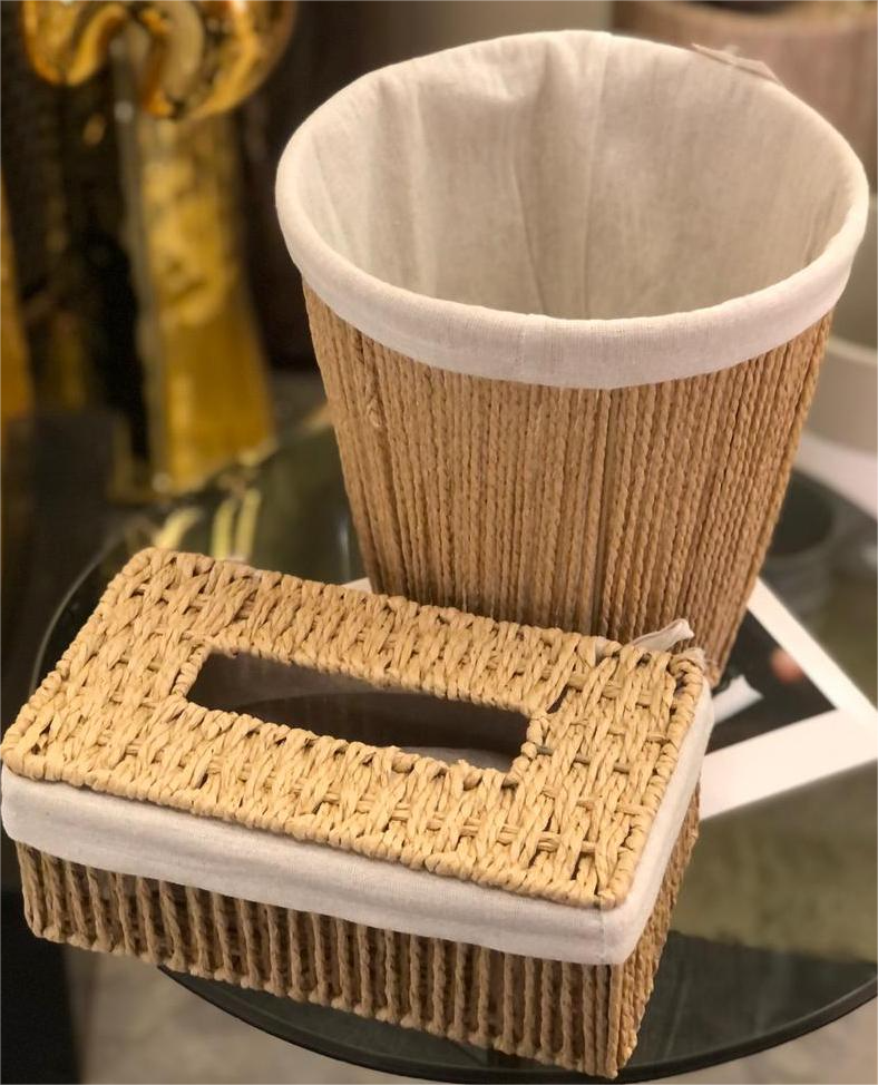 ee23eb82-212a-4dec-b099-66dc5c5cd52f A stylish wicker trash - Image 1